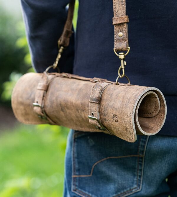Messertasche für Kochmesser aus Leder „Frank“ mit Griff und Tragegurt - braun-antik – Bild 4